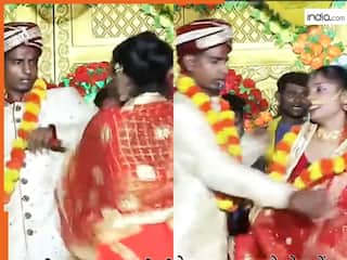 Premika Ka Video: अचानक शादी में आ धमकी दूल्हे की प्रेमिका, स्टेज पर जाते ही दुल्हन को लगी पीटने | देखें वीडियो