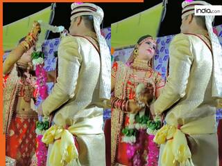Bride Groom Video: जयमाला शुरू होते ही नखरे दिखाने लगा दूल्हा, तभी दुल्हन ने जो किया देखते रह जाएंगे | देखें वीडियो