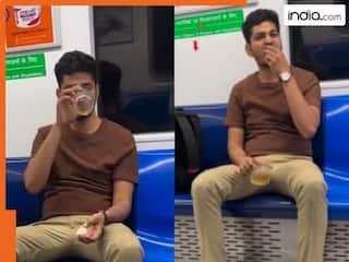 Delhi Metro Ka Video: शख्स ने पहले फोड़ा अंडा, फिर निकाली शराब, मेट्रो में ही खोल दिया मयखाना