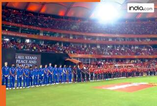 IPL 2025: SRH and MI players observe one-minute silence to pay tribute to Pahalgam terror attack victims, WATCH