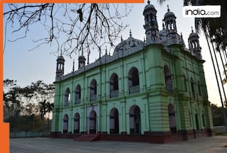 Pagla Mosque of THIS Muslim country received huge amount in a single day, 400 people kept counting for 10 hours, reason is..., money was Rs....