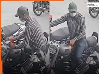 Chor Ka Video: आंखों के सामने बुलेट उड़ा ले गया शातिर चोर, देखकर आंखें फटी रह जाएंगी | देखें वीडियो