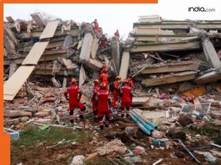 Viral Video: 'परिवार के लिए ढहती इमारतों के बीच कूद गया शख्स...', म्यांमार भूकंप का ये वीडियो रोने पर कर देगा मजबूर