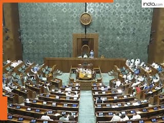 लोकसभा में आज पेश किया जाएगा वक्फ संशोधन विधेयक, पहले कब हुए हैं बदलाव, इस बार क्या है बिल का उद्देश्य? यहां जानिए