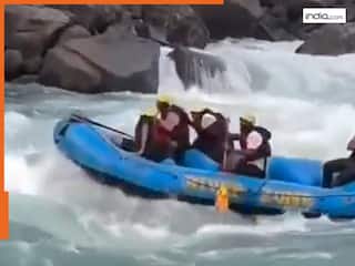 Video: ऋषिकेश में राफ्टिंग पर जाने से पहले जरूर देख लें ये वीडियो, कैसे हादसे में गई युवक की जान