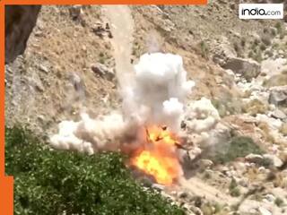 भारत की कार्रवाई के बीच पाकिस्तान में गृह युद्ध जैसे हालात! सेना प्रमुख हिरासत में, बलोच आर्मी ने कई PAK सैनिकों का किया खात्मा