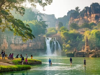 Exploring The 7 Underrated Hill Stations Close To Indore