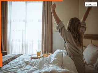 Vastu Tips: सुबह उठते ही गलती से भी न देखें ये 5 चीजें, हो सकती है धन की हानि