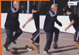 Chachaji Ka Video: नौजवानों संग फुटबॉल खेलने पहुंच गए चाचाजी, फिर जो हुआ सोच-सोचकर हंसेंगे | देखें वीडियो