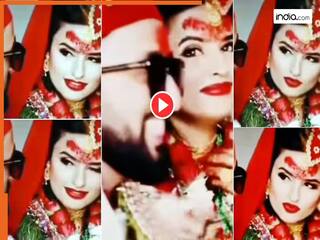 Dulha Dulhan Ka Video: स्टेज पर बैठे थे दूल्हा और दुल्हन, तभी दुल्हनिया ने मार दी आंख | देखें मजेदार वीडियो