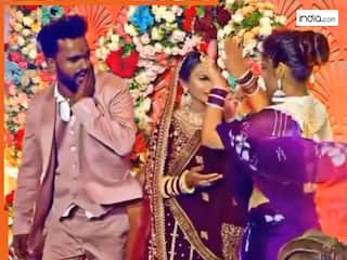 Dulha Dulhan Ka Video: रिसेप्शन में प्रेमिका को देखते ही सूख गया दूल्हा, फिर स्टेज पर हुई तगड़ी फजीहत | देखें वीडियो
