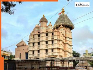 हिंदू श्रद्धालुओं को बड़ा झटका! देश के इस प्रसिद्ध मंदिर में फूल-माला और प्रसाद चढ़ाने पर लगी रोक, चौंका देगी वजह