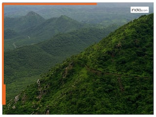 दिल्ली से सिर्फ 3 घंटे की दूरी पर हैं ये 2 सुंदर जगहें, विदेशों से आते हैं टूरिस्ट; आप भी घूमिये