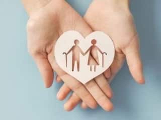 कौन बना सकता है ABHA Card? ये आयुष्मान कार्ड से कितना अलग, इससे मिलते हैं कौन-कौन से फायदे