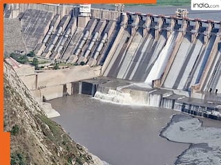 पाकिस्तान पर दिखने लगा सिंधु जल संधि को निलंबित करने का असर, दो प्रमुख बांधों में पानी कम हुआ, बस कुछ ही दिन में...