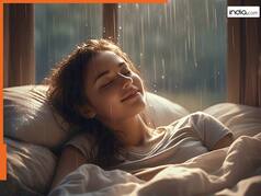 Swapna Shastra: क्या आपने भी सपने में देखी झमाझम बारिश? तो समझ जाइए आपसे खुश हैं मां लक्ष्मी, जल्द बदलेगी किस्मत