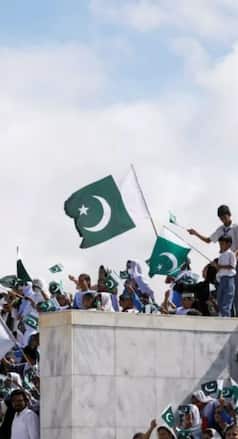 कंगाल पाकिस्तान को खरीदना इन अमीरों के लिए बस एक दिन की कमाई!