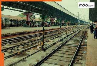 Which is India's busiest railway station? It has 23 platforms, over 600 trains, not in Delhi, Mumbai, Bengaluru, Ahmedabad, Lucknow, Patna, it's in…, name is…