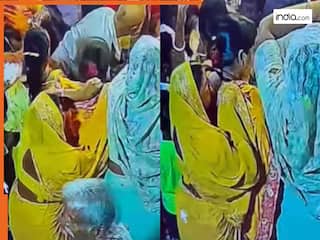 Chorni Ka Video: इससे शातिर चोरनी नहीं देखी होगी, भीड़ में महिला के गले से खींचने लगी चेन | देखें वीडियो