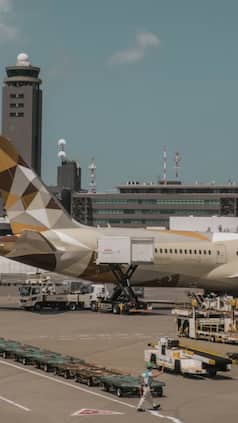 Top 8 airports in the world offering world-class experiences