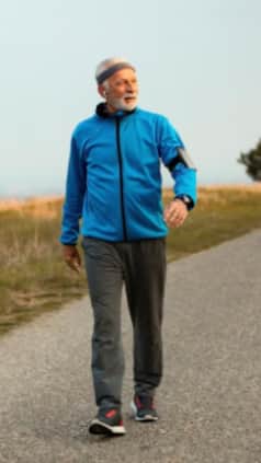 7 surprising benefits of walking 10,000 steps daily