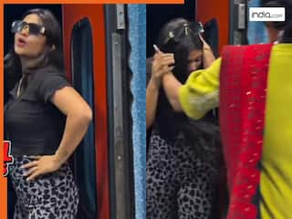 Ladki Ka Video: ट्रेन के गेट पर रील बना रही थी लड़की, तभी आई मम्मी और भूत उतार दिया | देखें वीडियो