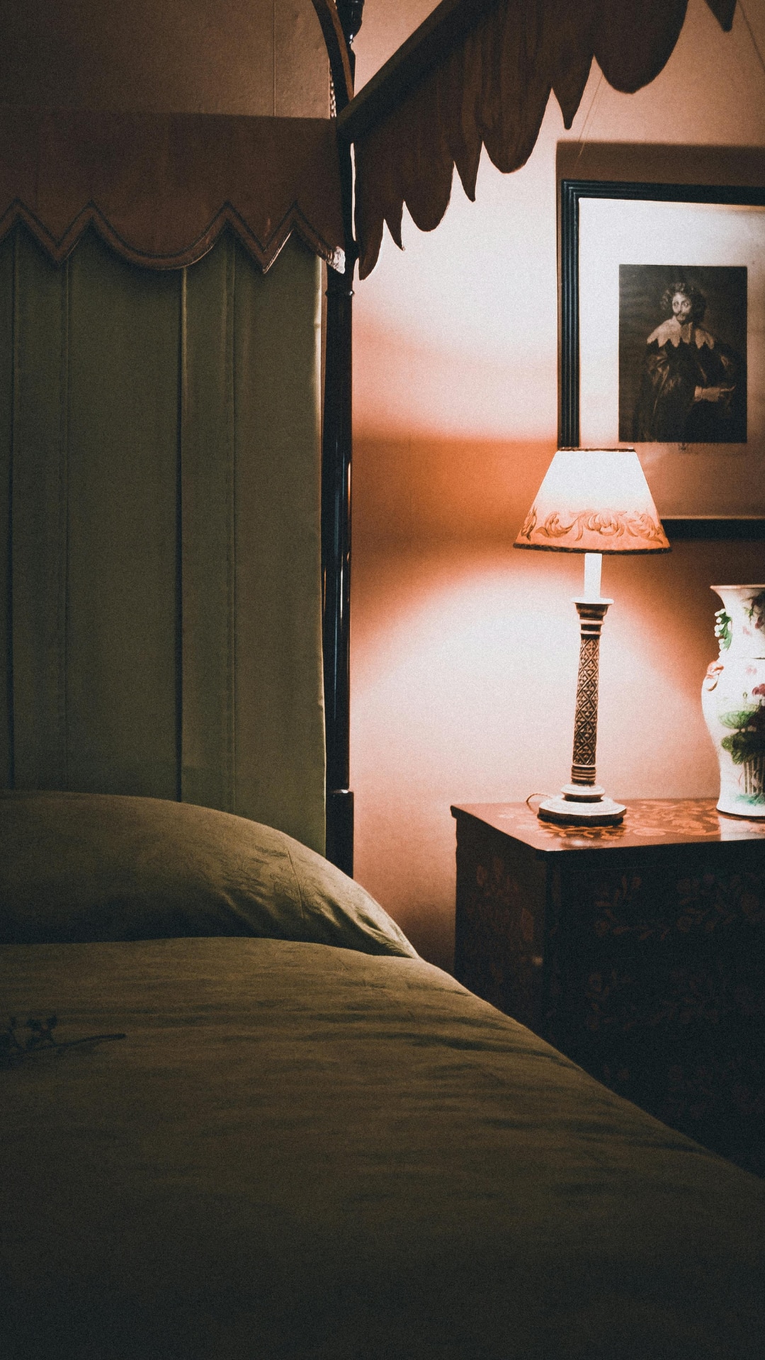 8 Beautiful Lamps to Brighten & Style Your Space