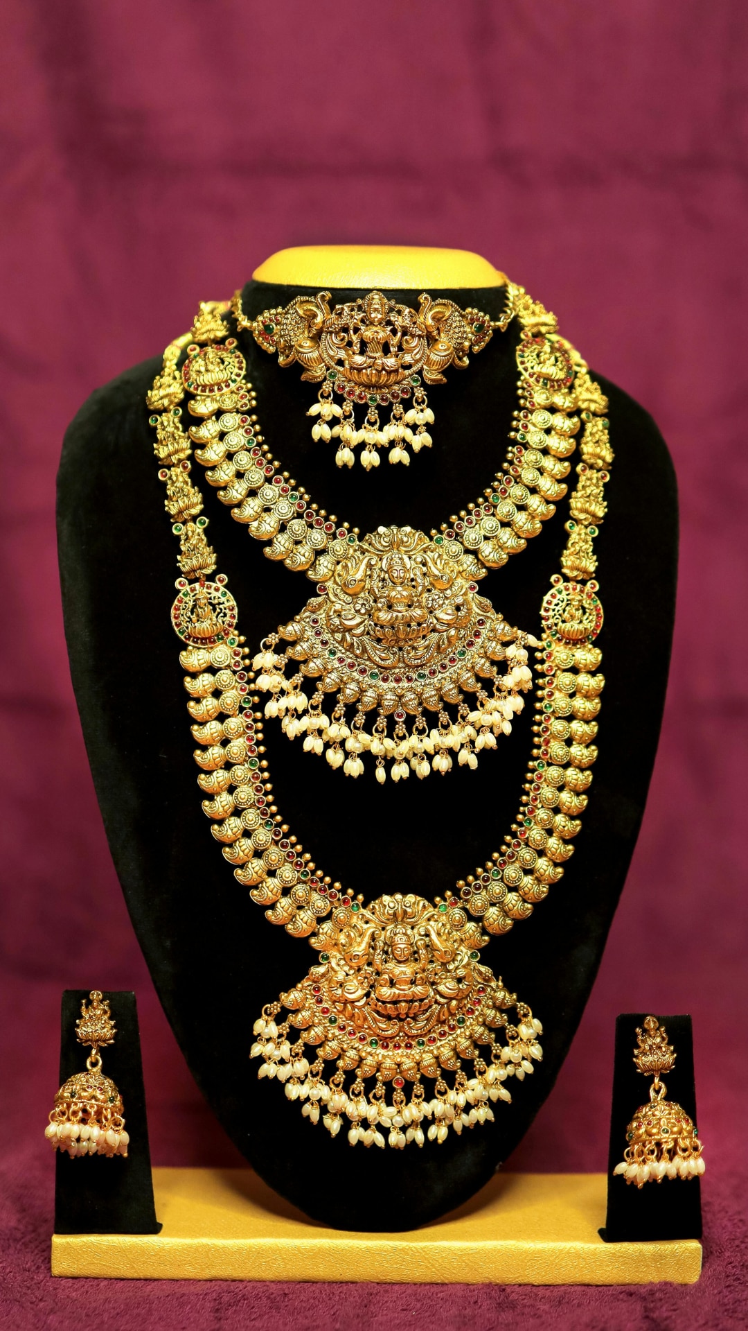 Top Traditional & Modern Jewelry Sets for Every Occasion