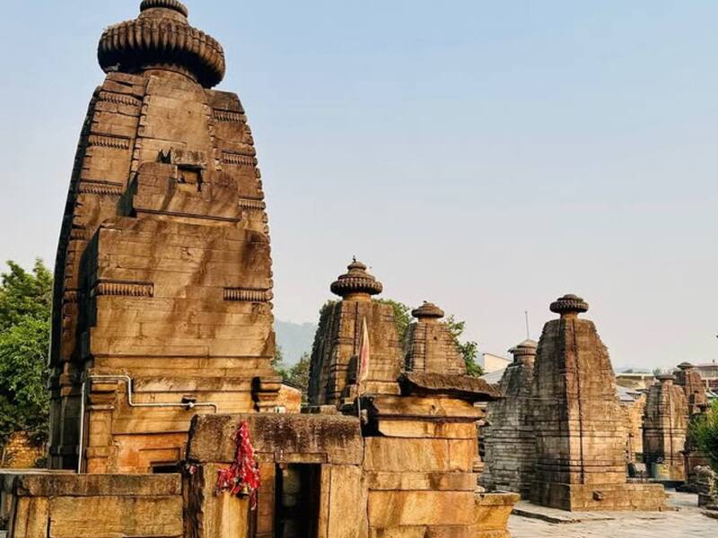 From Hidden Lakes To Fairy-Tale Villages: 10 Weekend Trips Near Almora ...