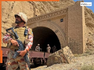 पाकिस्तान सेना को अमेरिका का 'तोहफा', बलूचिस्तान लिबरेशन आर्मी और मजीद ब्रिगेड को घोषित किया आतंकी संगठन