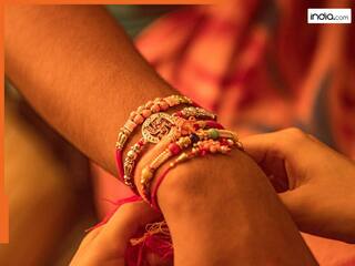 Raksha Bandhan 2025: भाई को राखी बांधने से पहले बहनें जरूर करें काम, टल जाएगी अशुभ ग्रहों की दशा
