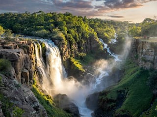 Why August–September Is the Most Magical Time To Visit India’s Waterfall Wonders