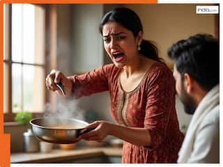 बहस कर रहा था पति..., गुस्साई पत्नी ने पति के मुंह पर उड़ेल दी उबलती चाय