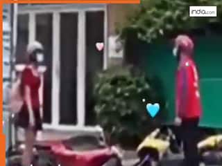 Viral Video Today: एक्सीडेंट के बाद प्यार में पड़ गए लड़का-लड़की, सड़क पर जो हुआ हिल जाएंगे | देखें वीडियो