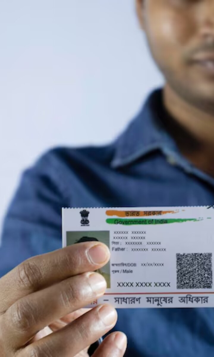सिर्फ एक क्लिक में पता चल जाएगा आधार कार्ड असली है या नकली, जानें तरीका