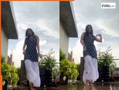 चुपके से डांस कर रही थी लड़की तभी आ गया बंदर, फिर कैमरे में कैद हुआ अजीब नजारा