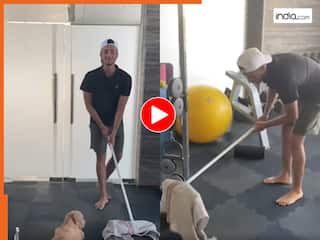 Viral Video: लेट आने पर युवराज ने दी अभिषेक शर्मा को पोछा लगाने की सजा, गिल ने बनाया वीडियो | देखिए थ्रैबैक नजारा