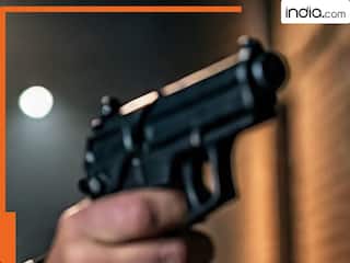 मुंबई में बॉलीवुड अभिनेत्री ने फिल्म निर्माता से  बंदूक की नोक पर 10 लाख रुपए जबरन ट्रांसफर करवाए! शिकायत के बाद FIR दर्ज, जानें मामला