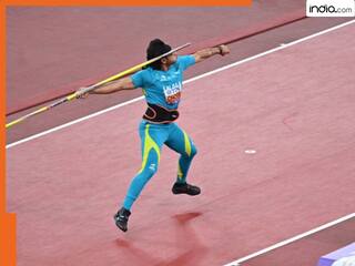 एक ही काफी है.... नीरज चोपड़ा ने पहले ही थ्रो में फाइनल में मारी एंट्री, पाकिस्तान के अरशद नदीम से होगा मुकाबला