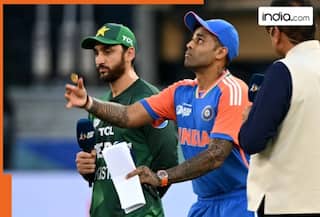 WATCH: Suryakumar Yadav and Salman Ali Agha avoid each other, Continue 'no-handshake' during Toss of India vs Pakistan in  Asia Cup 2025 Final