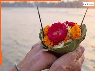 Pitru Paksha 2025: वास्तु दोष से छुटकारा पाना चाहते हैं तो पितृ पक्ष में जरूर करें ये उपाय, घर में आएगी सुख-समृद्धि