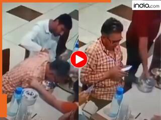 रेस्टोरेंट में खाना खाने पहुंचे शख्स को आया 'साइलेंट हार्ट अटैक'! चंद सेकंड में छिन गई जिंदगी, देखें दिल दहलाने वाला Video