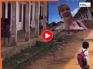 Funny Video: गोरी मेम को अजीब प्राणी समझ बैठे बच्चे, जैसे ही आई मच गई स्कूल में भगदड़
