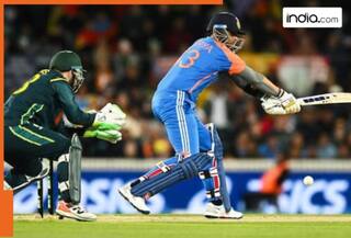 Abhishek Sharma’s gritty half-century goes in vain as Australia hammer India in 2nd T20I at MCG