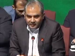 PCB चीफ मोहसिन नकवी की एक और गिरी हुई हरकत, एशिया कप का खिताब ACC मुख्यालय से हटाकर कहां ले गए