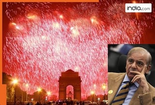 Delhi alone burst firecrackers worth billions on Diwali; beggar Pakistan will be shocked to hear...