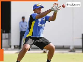 भारतीय टेस्ट टीम से दूर होते जा रहे हैं सरफराज खान, वापसी के लिए नंबर 3 पर करनी होगी बैटिंग