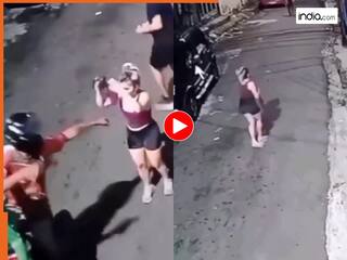 VIDEO: बदमाशों के बीच प्रेमिका को छोड़ भाग गया प्रेमिका, मुसीबत टली तो फिर लौट आया
