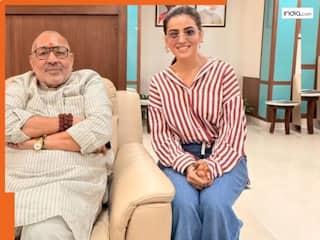 बिहार चुनाव ऐलान के बाद अक्षरा सिंह के चुनाव लड़ने की अटकलें तेज, गिरिराज सिंह के साथ शेयर की तस्वीर