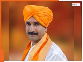 गुरुकुल में काला कारनामा: जानें कौन हैं बाबा कोकरे जिन पर लगा नाबालिग लड़कियों के यौन उत्पीड़न के आरोप